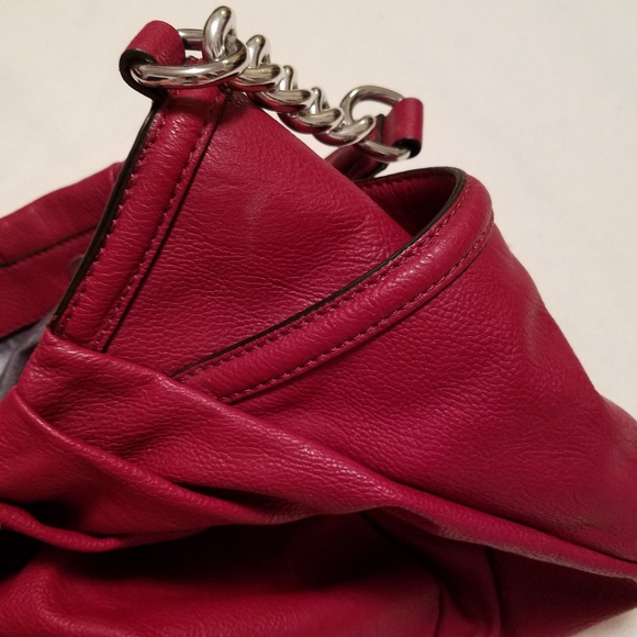 Dark Pink..Vera Wang Purse - Picture 4 of 8